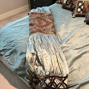 Elegant Blue and Brown Throw